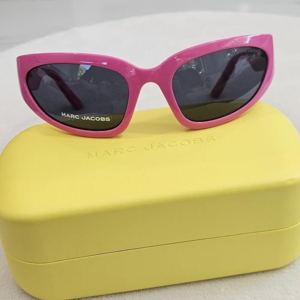 NIB Marc Jacobs Pink Sunglasses